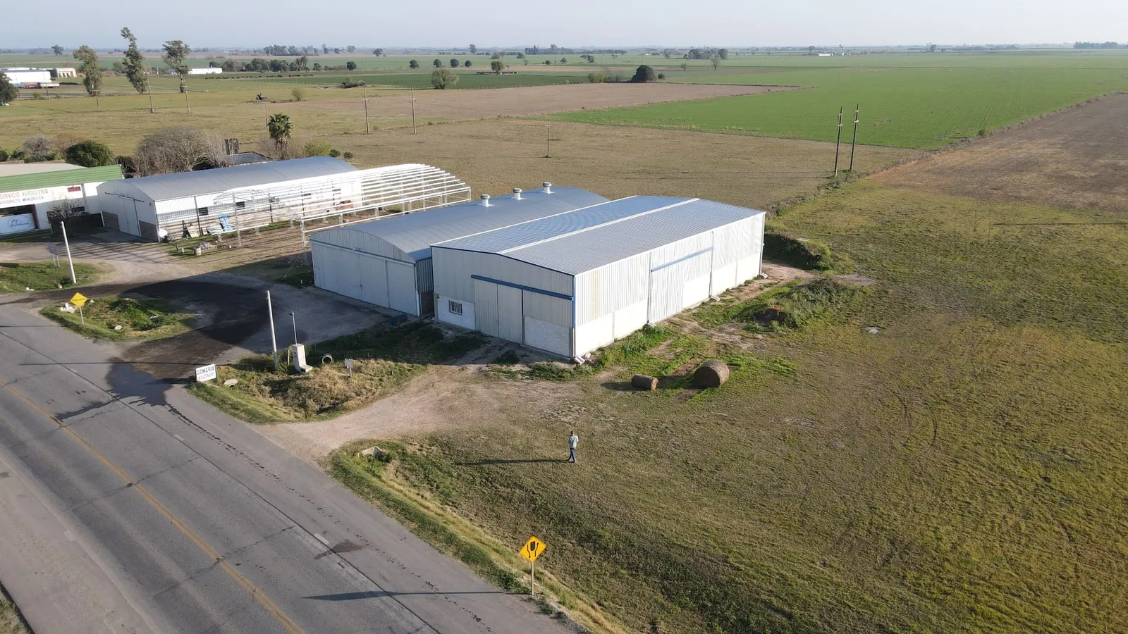Vista aérea de la nave de HIT Ingeniería en Humboldt